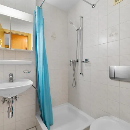 2,5 Pieces Au Pied Des Bains D'ovronnaz *