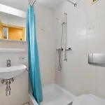 2,5 Pieces Au Pied Des Bains D'ovronnaz *